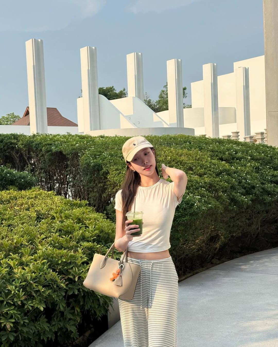 พิกเล็ท - ชาราฎา อิมราพร