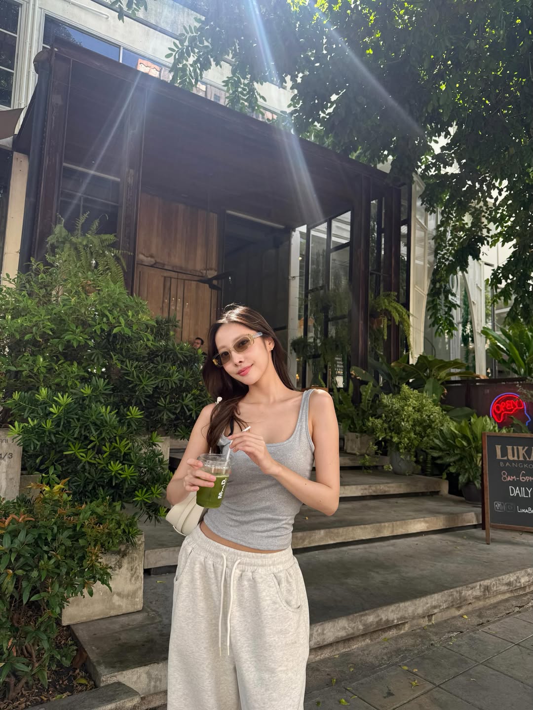 พิกเล็ท - ชาราฎา อิมราพร