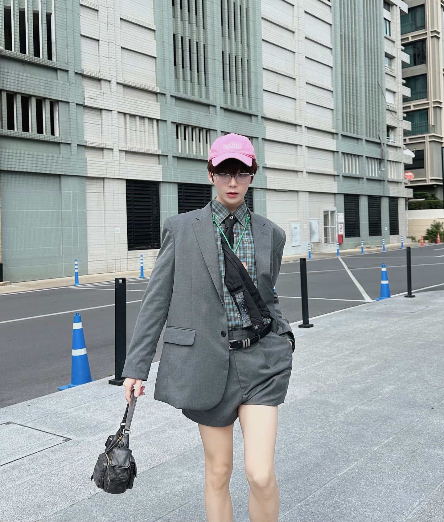 เอิร์ธ - กัษมนณัฏฐ์ นามวิโรจน์