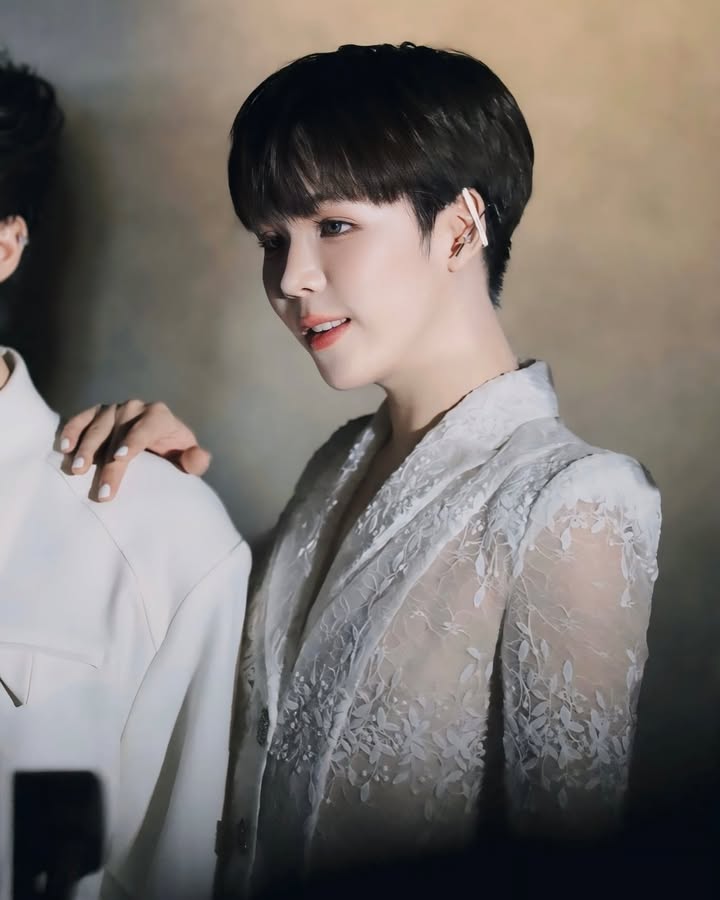 เอิร์ธ - กัษมนณัฏฐ์ นามวิโรจน์