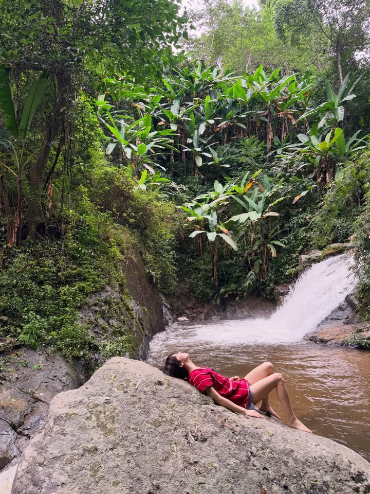 เอิร์ธ - กัษมนณัฏฐ์ นามวิโรจน์