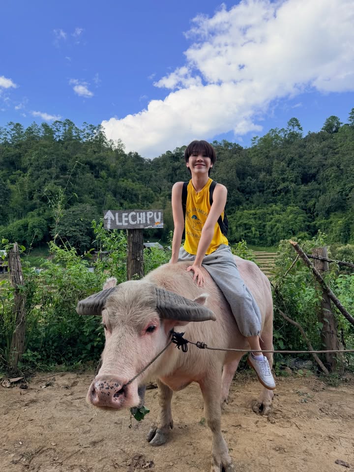 เอิร์ธ - กัษมนณัฏฐ์ นามวิโรจน์