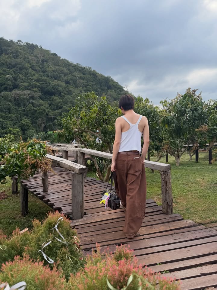 เอิร์ธ - กัษมนณัฏฐ์ นามวิโรจน์