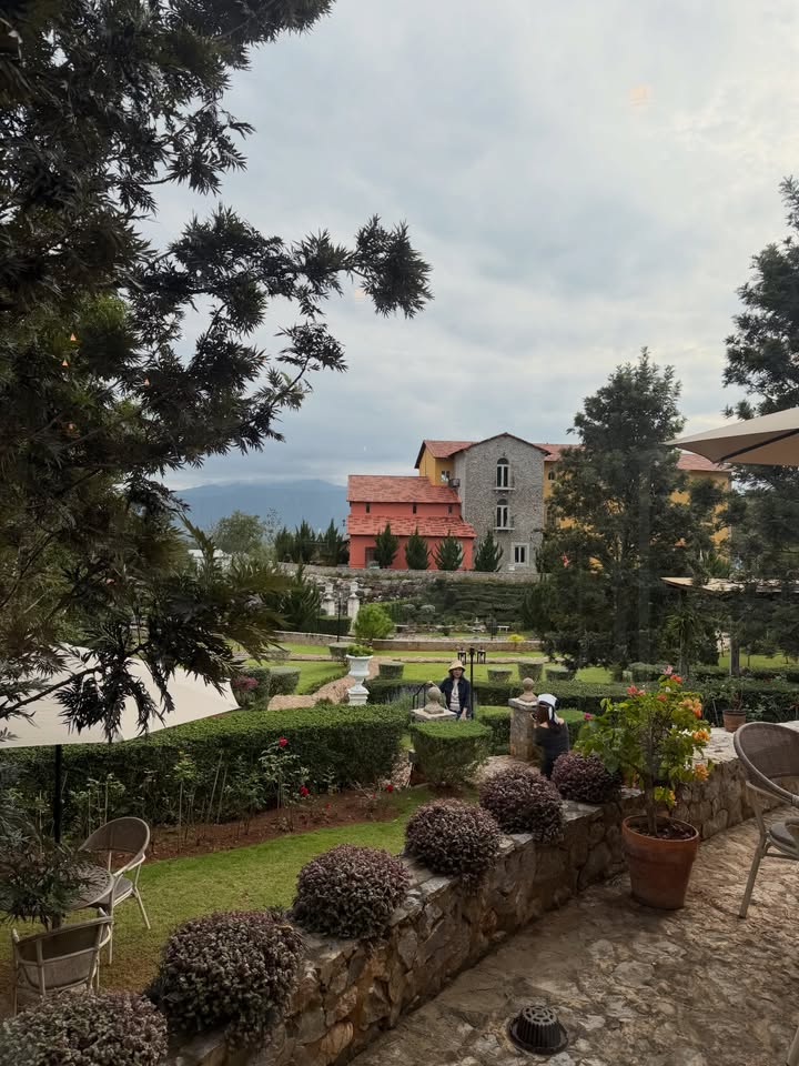 เอิร์ธ - กัษมนณัฏฐ์ นามวิโรจน์