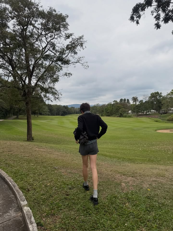 เอิร์ธ - กัษมนณัฏฐ์ นามวิโรจน์