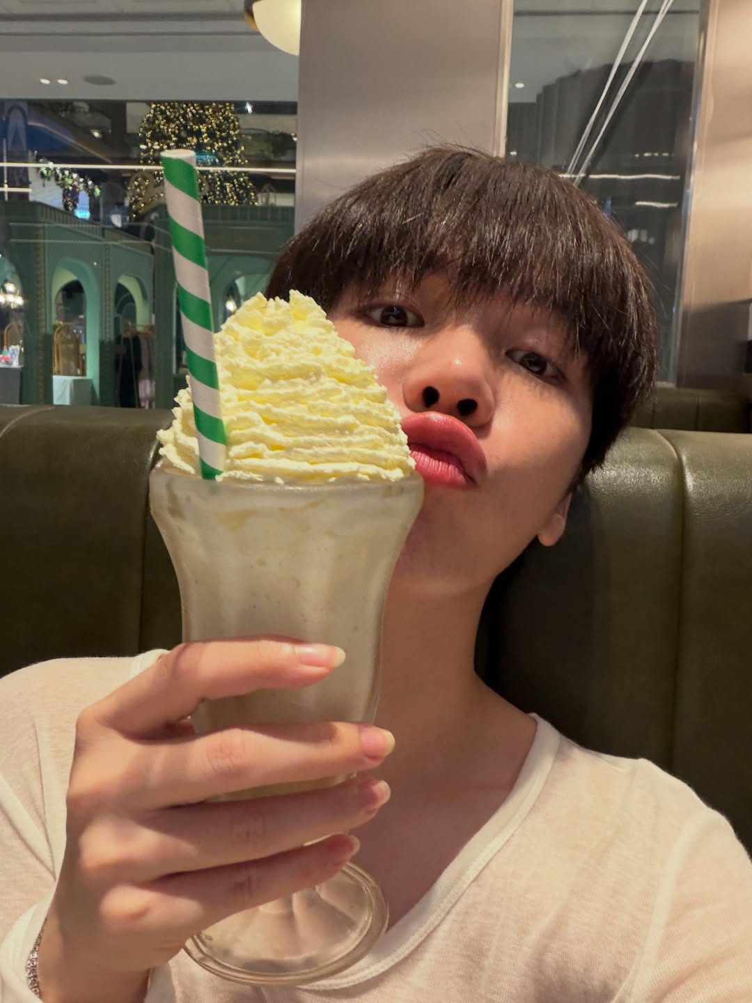 เอิร์ธ - กัษมนณัฏฐ์ นามวิโรจน์