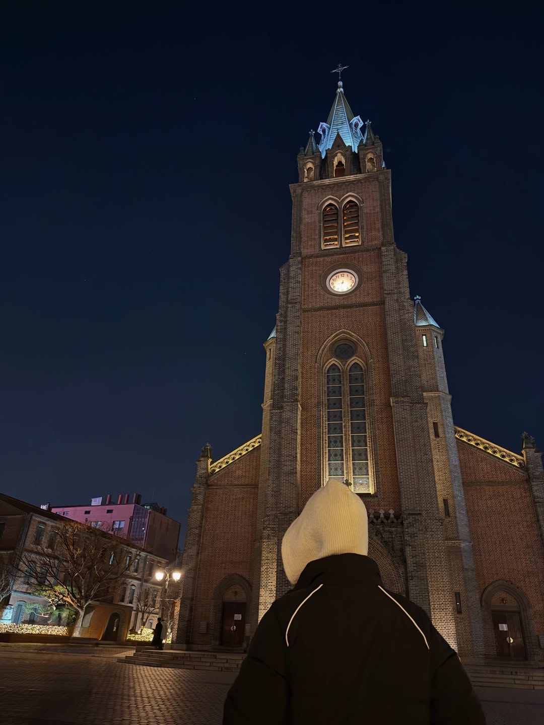 เอิร์ธ - กัษมนณัฏฐ์ นามวิโรจน์