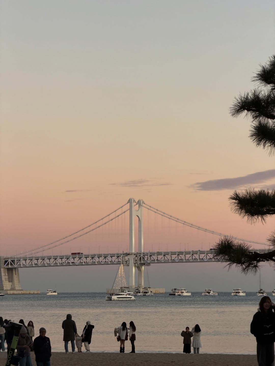 เอิร์ธ - กัษมนณัฏฐ์ นามวิโรจน์