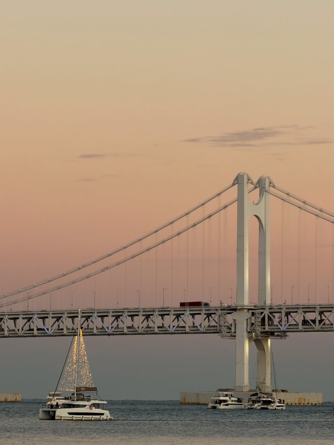 เอิร์ธ - กัษมนณัฏฐ์ นามวิโรจน์