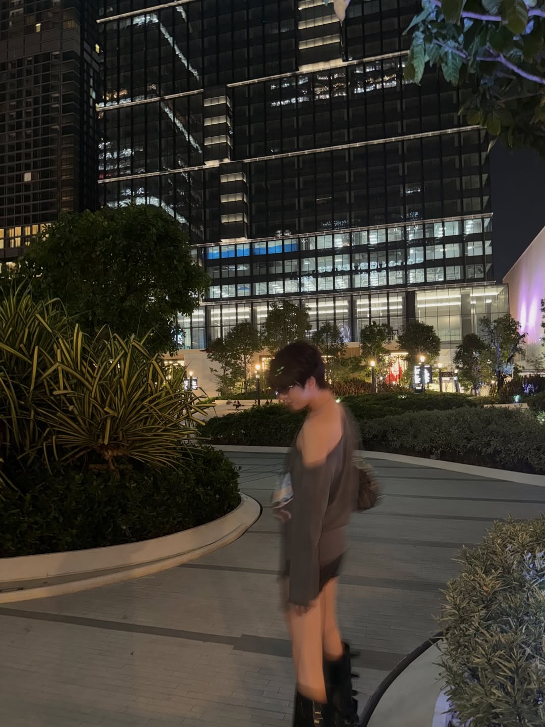 เอิร์ธ - กัษมนณัฏฐ์ นามวิโรจน์