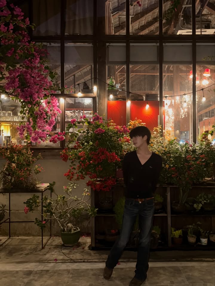 เอิร์ธ - กัษมนณัฏฐ์ นามวิโรจน์