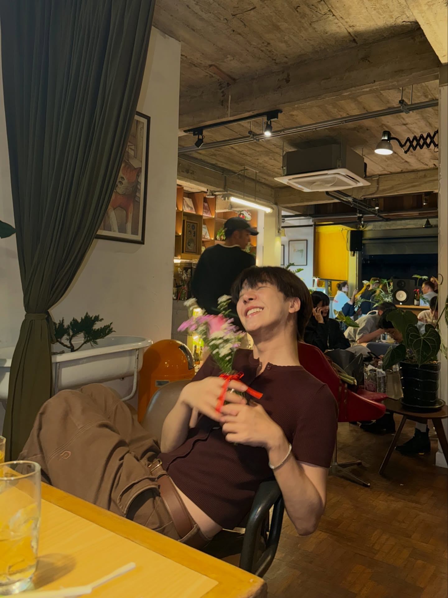 เอิร์ธ - กัษมนณัฏฐ์ นามวิโรจน์