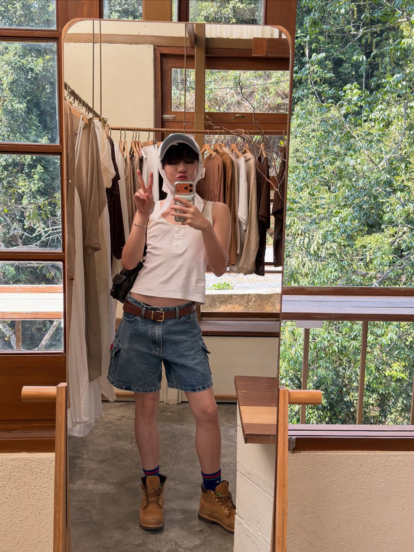 เอิร์ธ - กัษมนณัฏฐ์ นามวิโรจน์