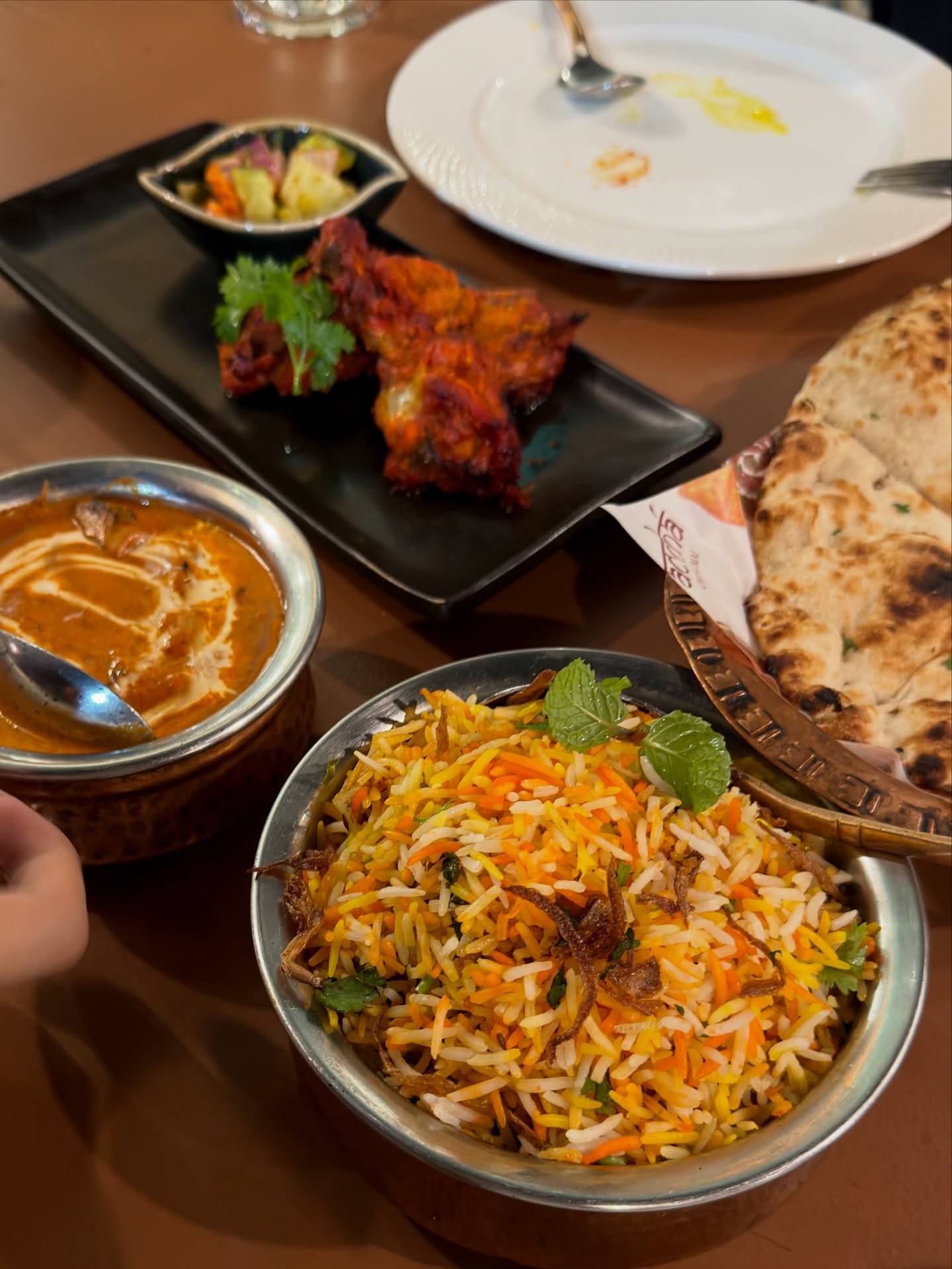 เอิร์ธ - กัษมนณัฏฐ์ นามวิโรจน์