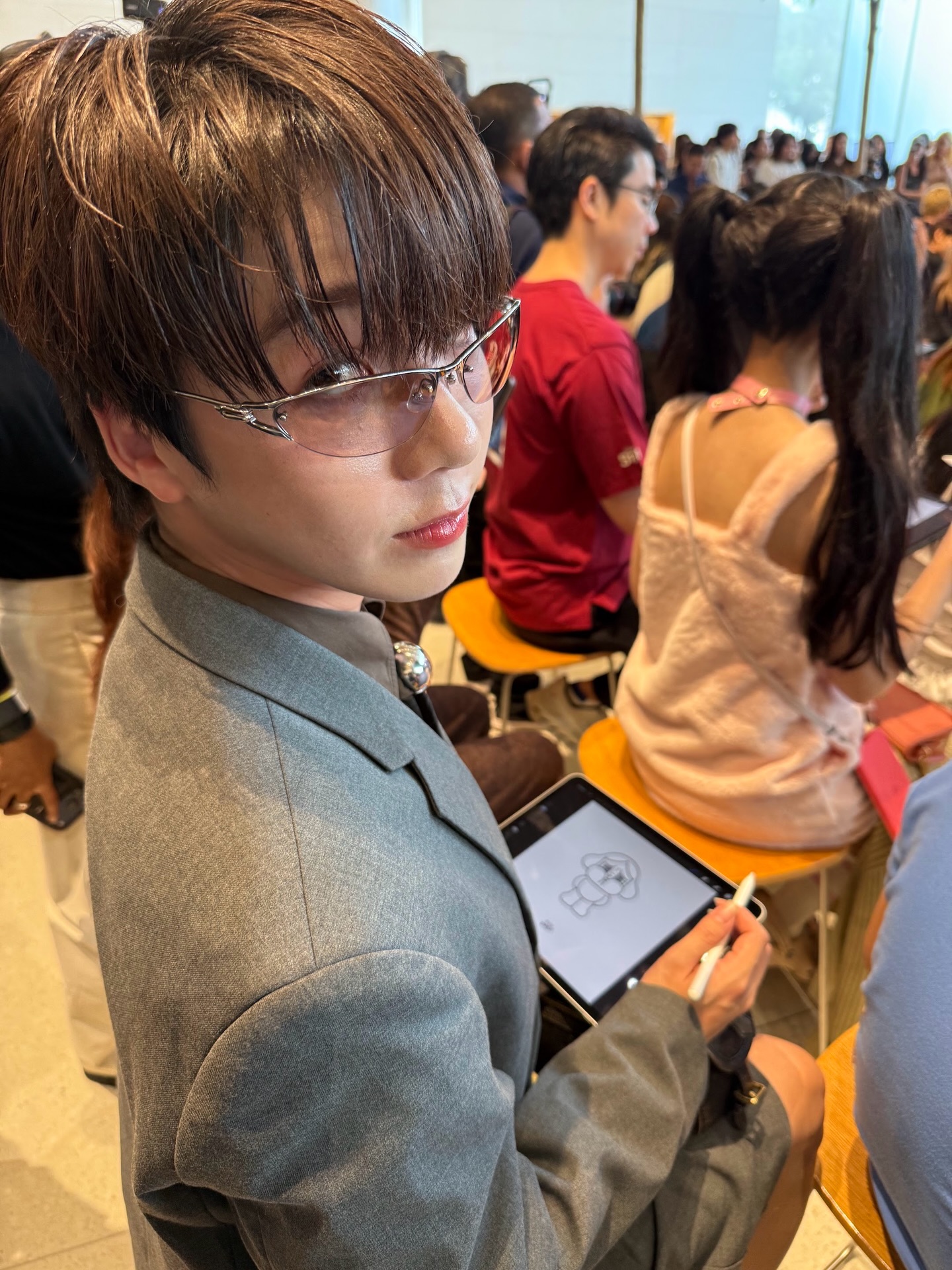 เอิร์ธ - กัษมนณัฏฐ์ นามวิโรจน์