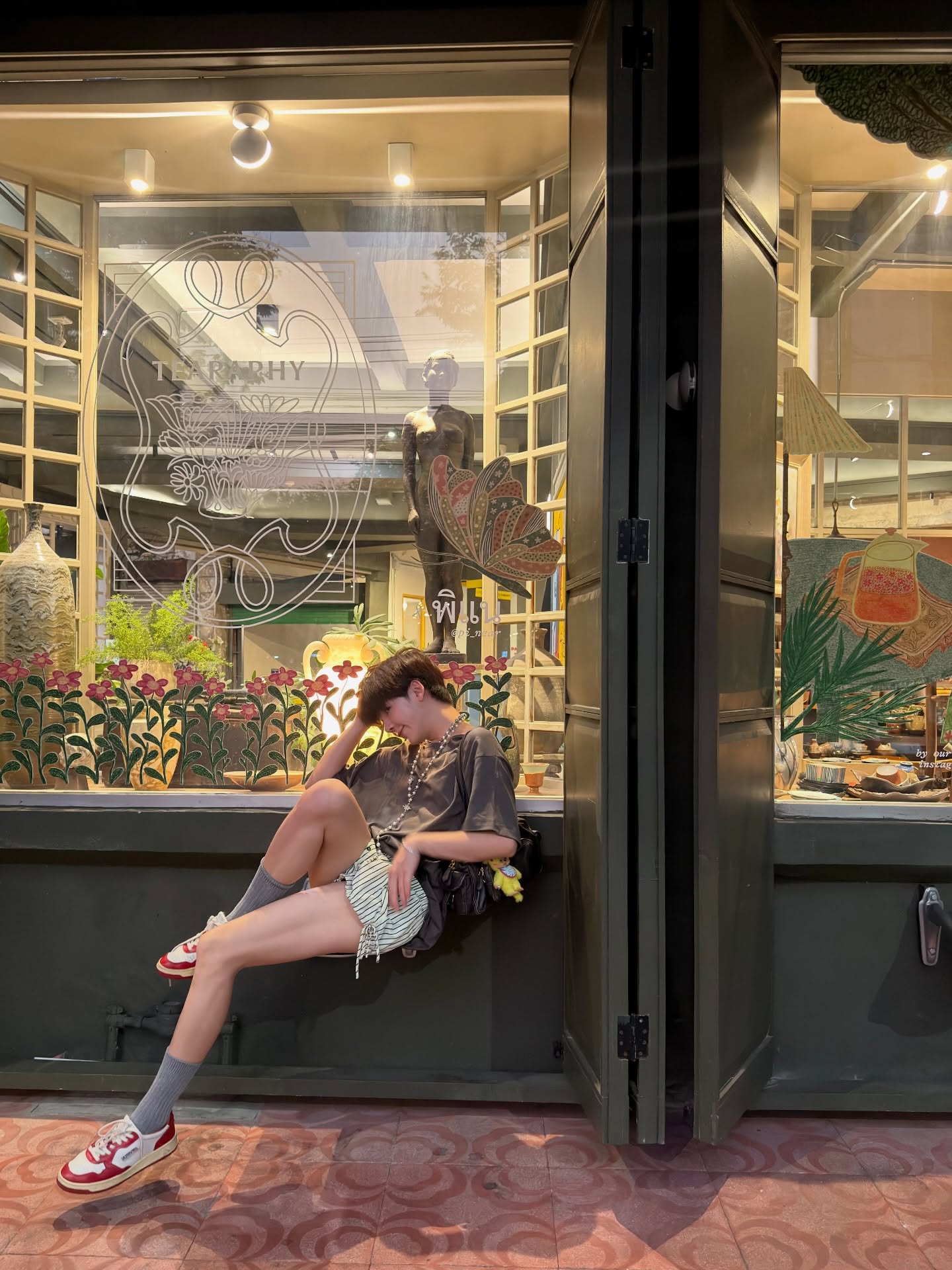 เอิร์ธ - กัษมนณัฏฐ์ นามวิโรจน์