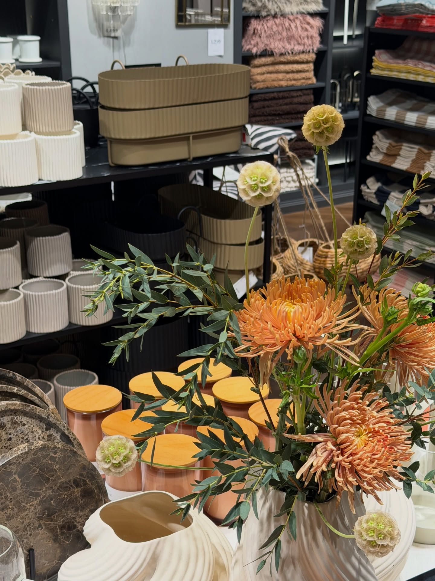 เอิร์ธ - กัษมนณัฏฐ์ นามวิโรจน์