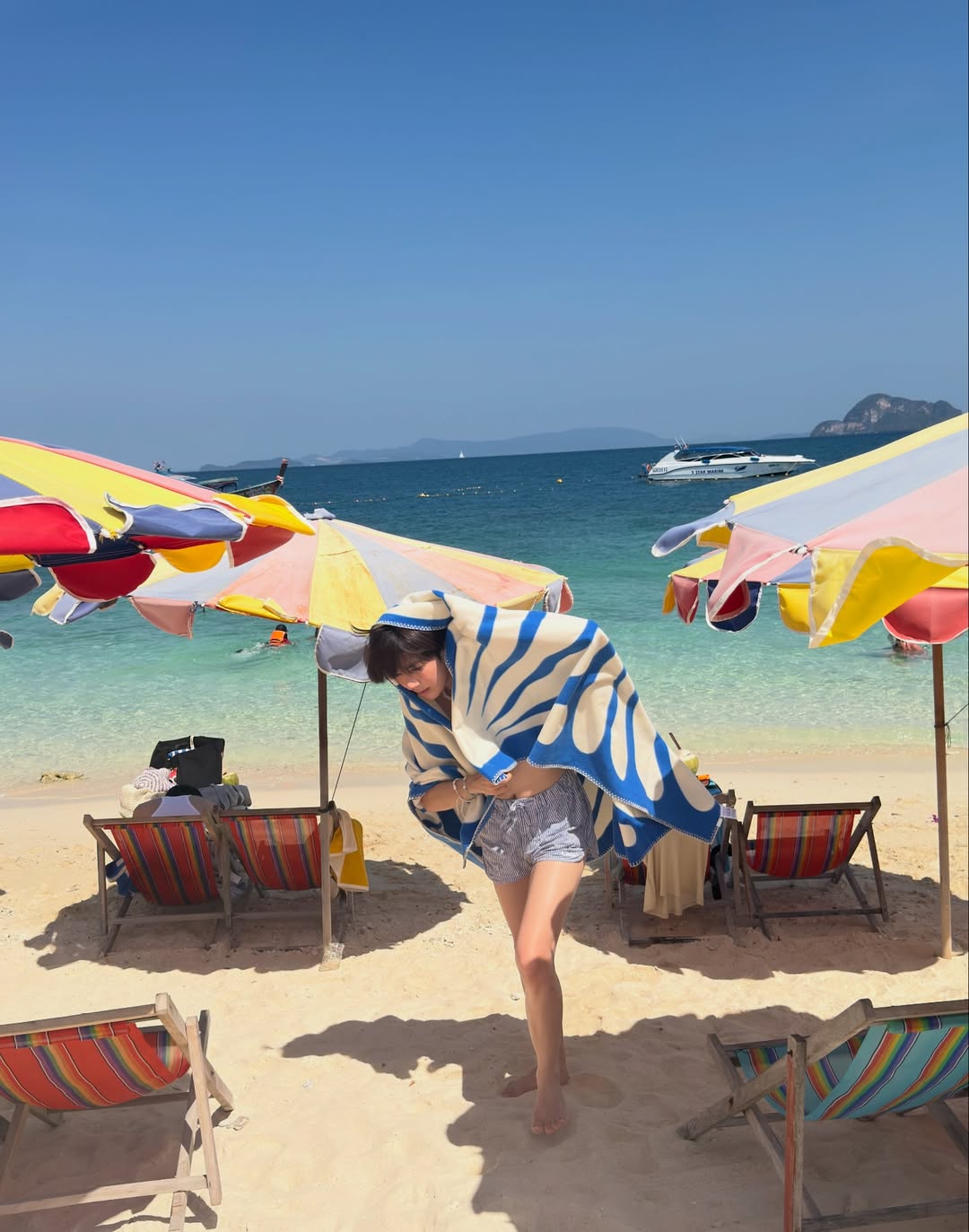 เอิร์ธ - กัษมนณัฏฐ์ นามวิโรจน์