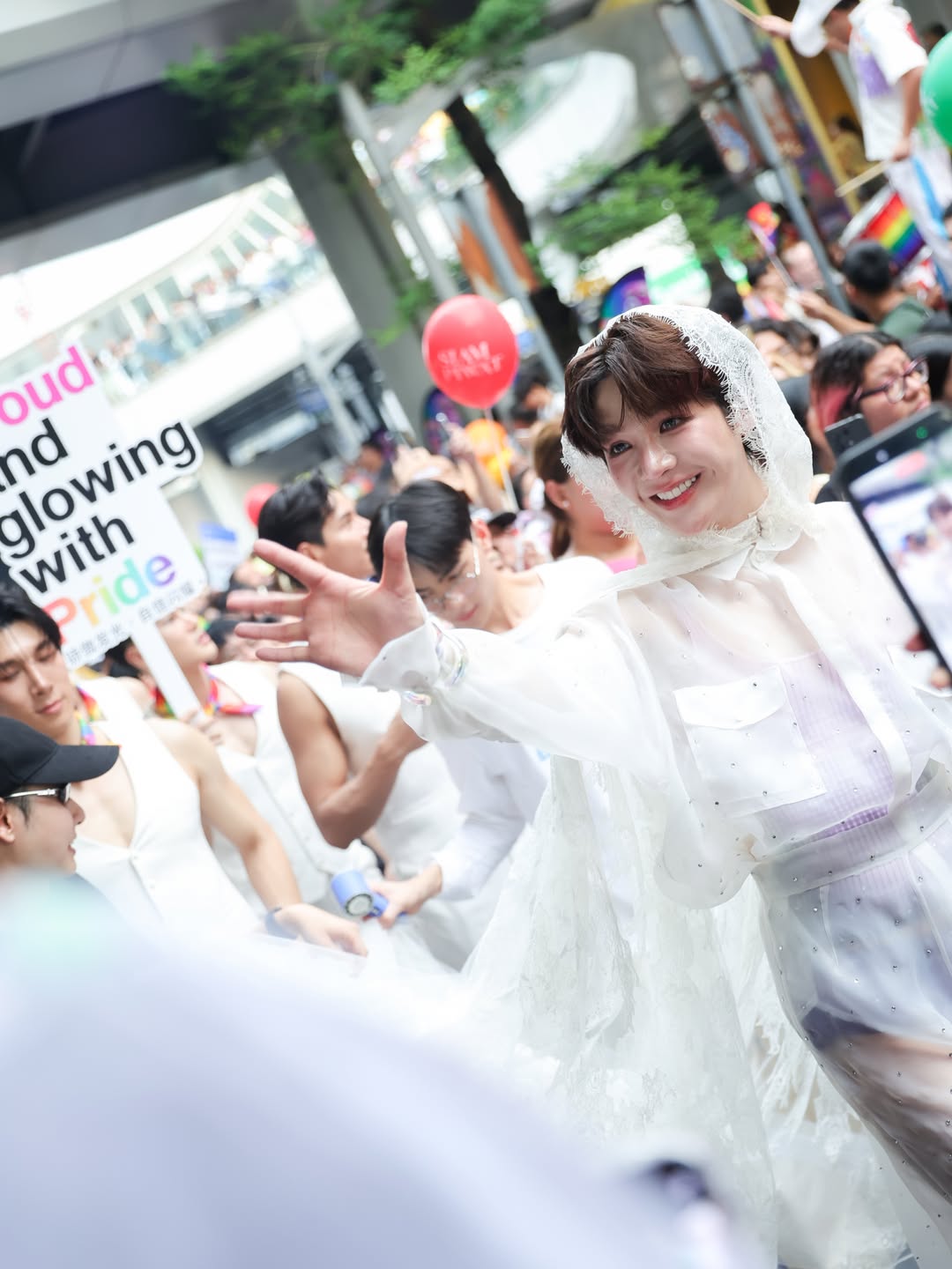 เอิร์ธ - กัษมนณัฏฐ์ นามวิโรจน์