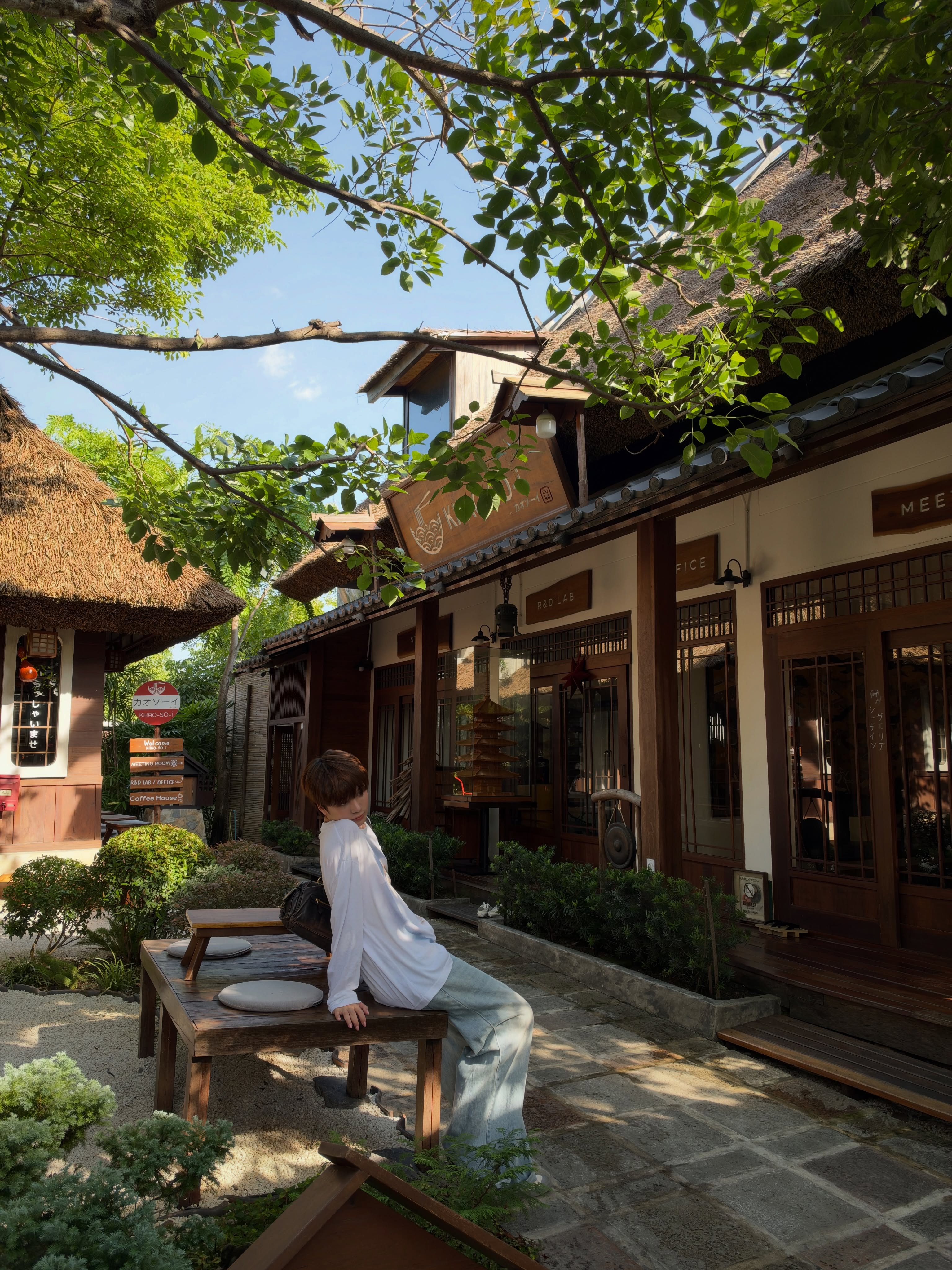 เอิร์ธ - กัษมนณัฏฐ์ นามวิโรจน์
