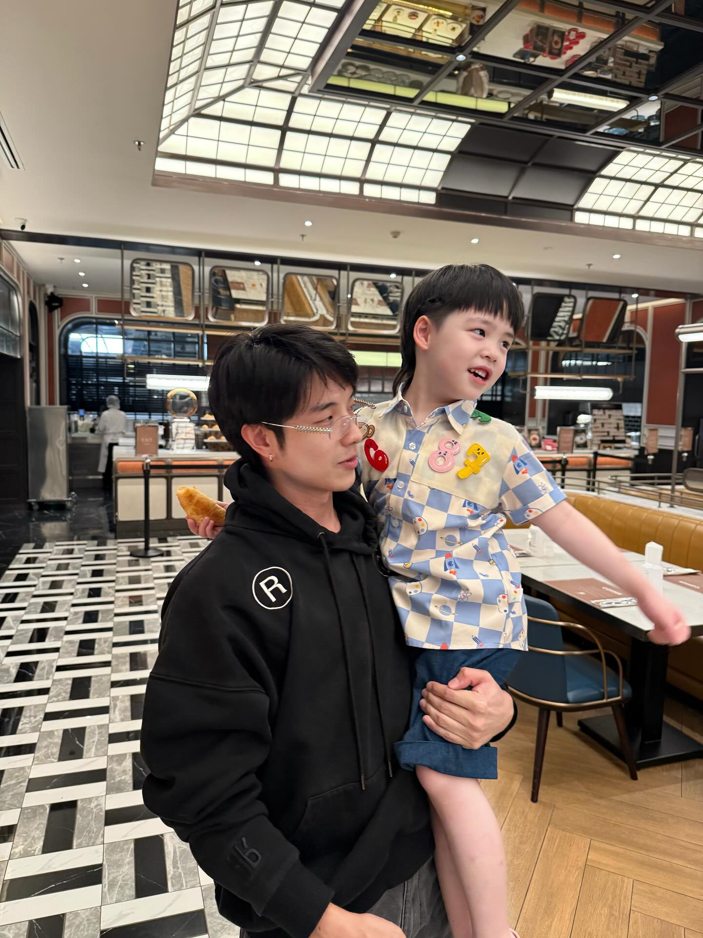 เค เลิศสิทธิชัย