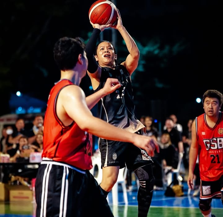 โอม - ปัณฑพล ประสารราชกิจ