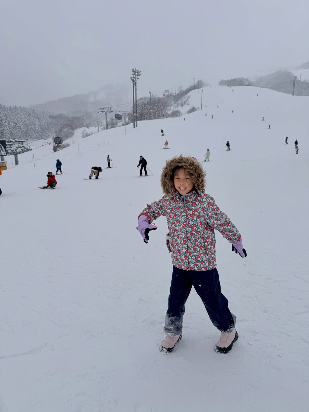 โอม - ปัณฑพล ประสารราชกิจ