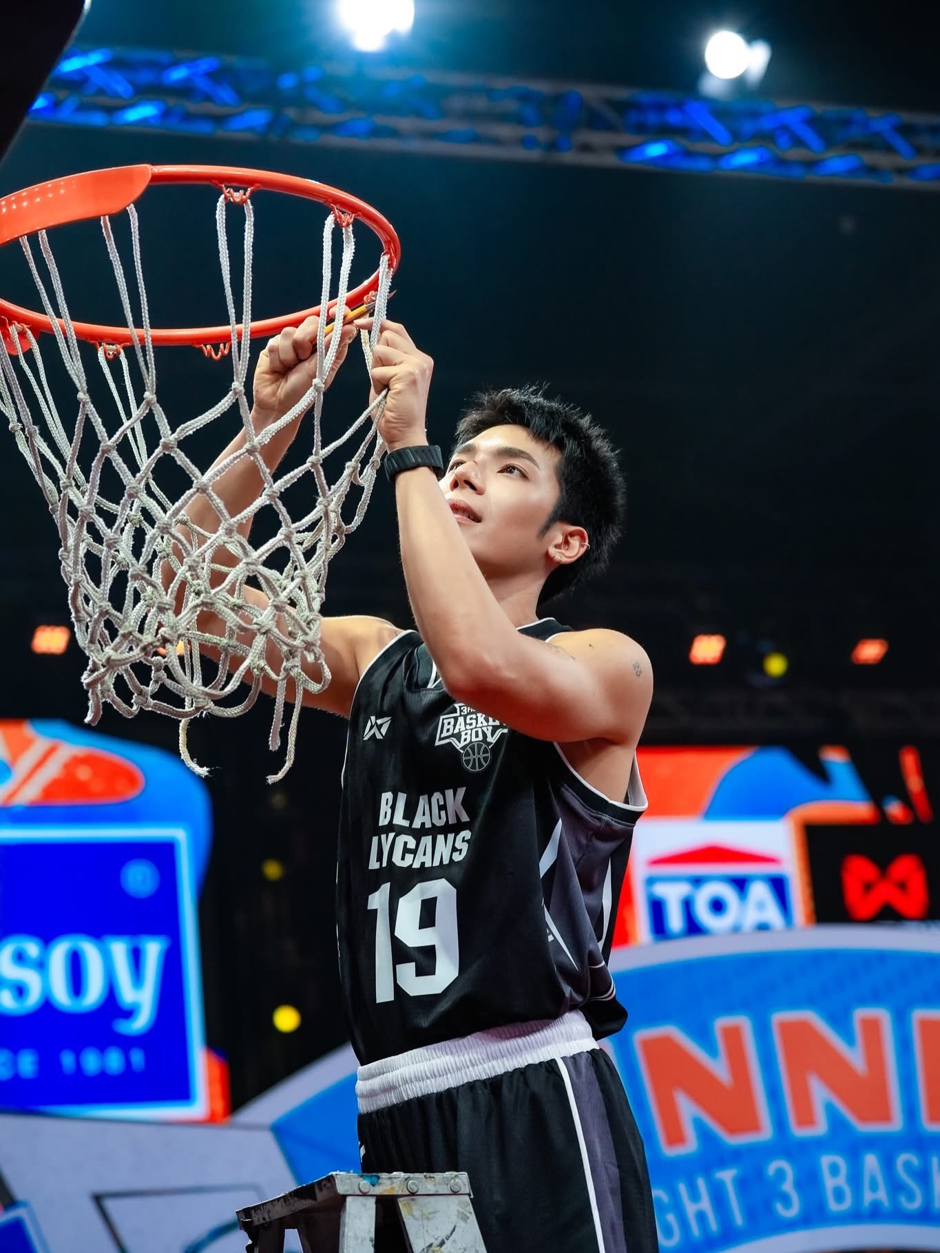 โอม - ปัณฑพล ประสารราชกิจ