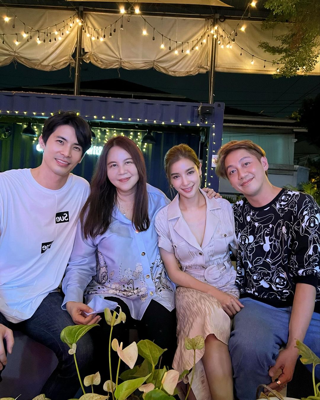 วิว - วรรณรท สนธิไชย