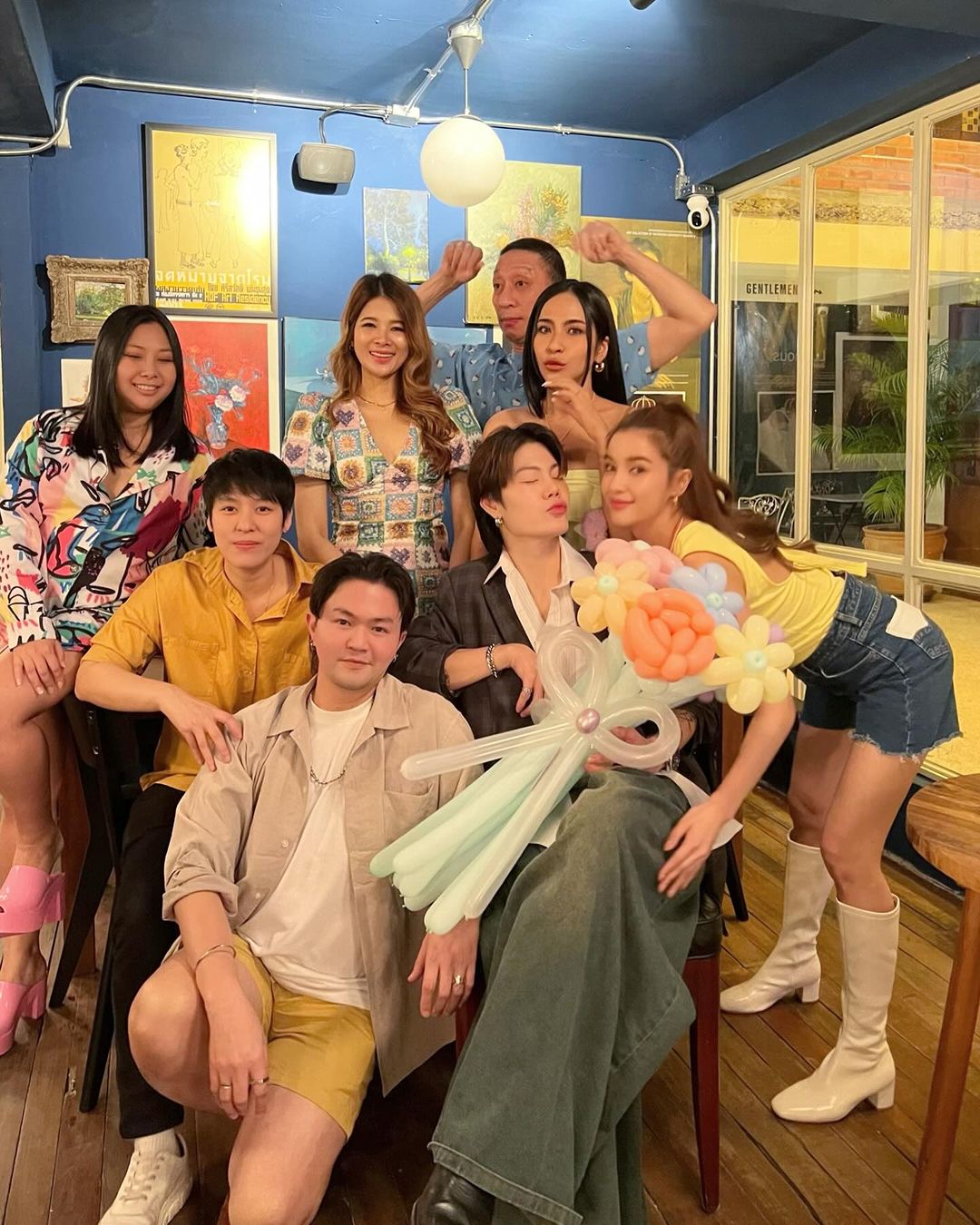 วิว - วรรณรท สนธิไชย