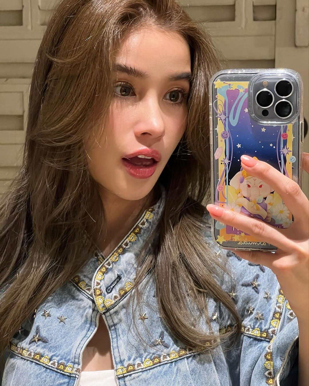 วิว - วรรณรท สนธิไชย