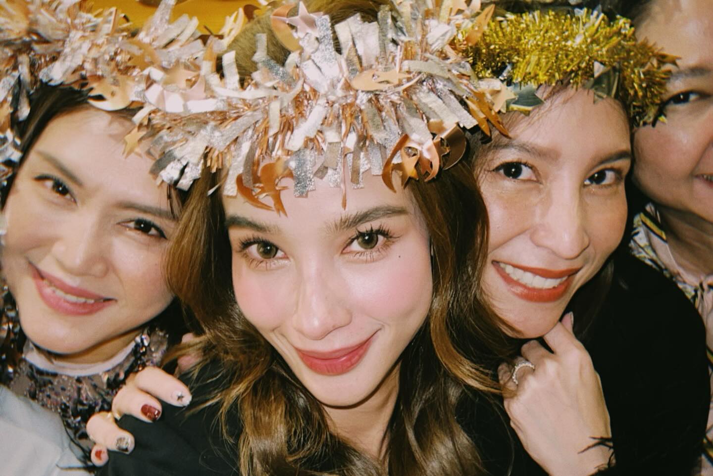 วิว - วรรณรท สนธิไชย