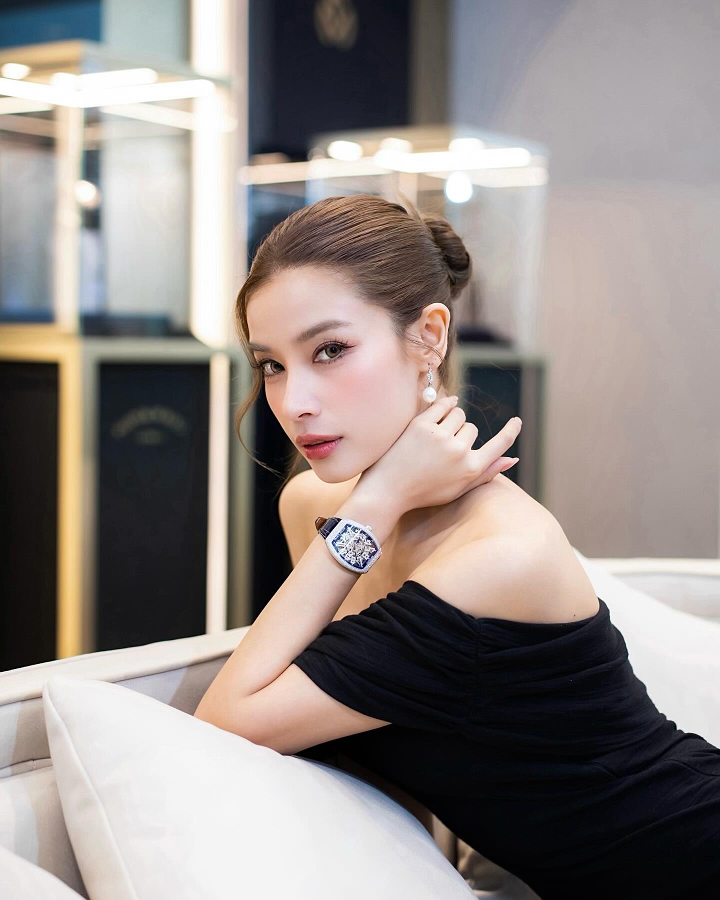 วิว - วรรณรท สนธิไชย
