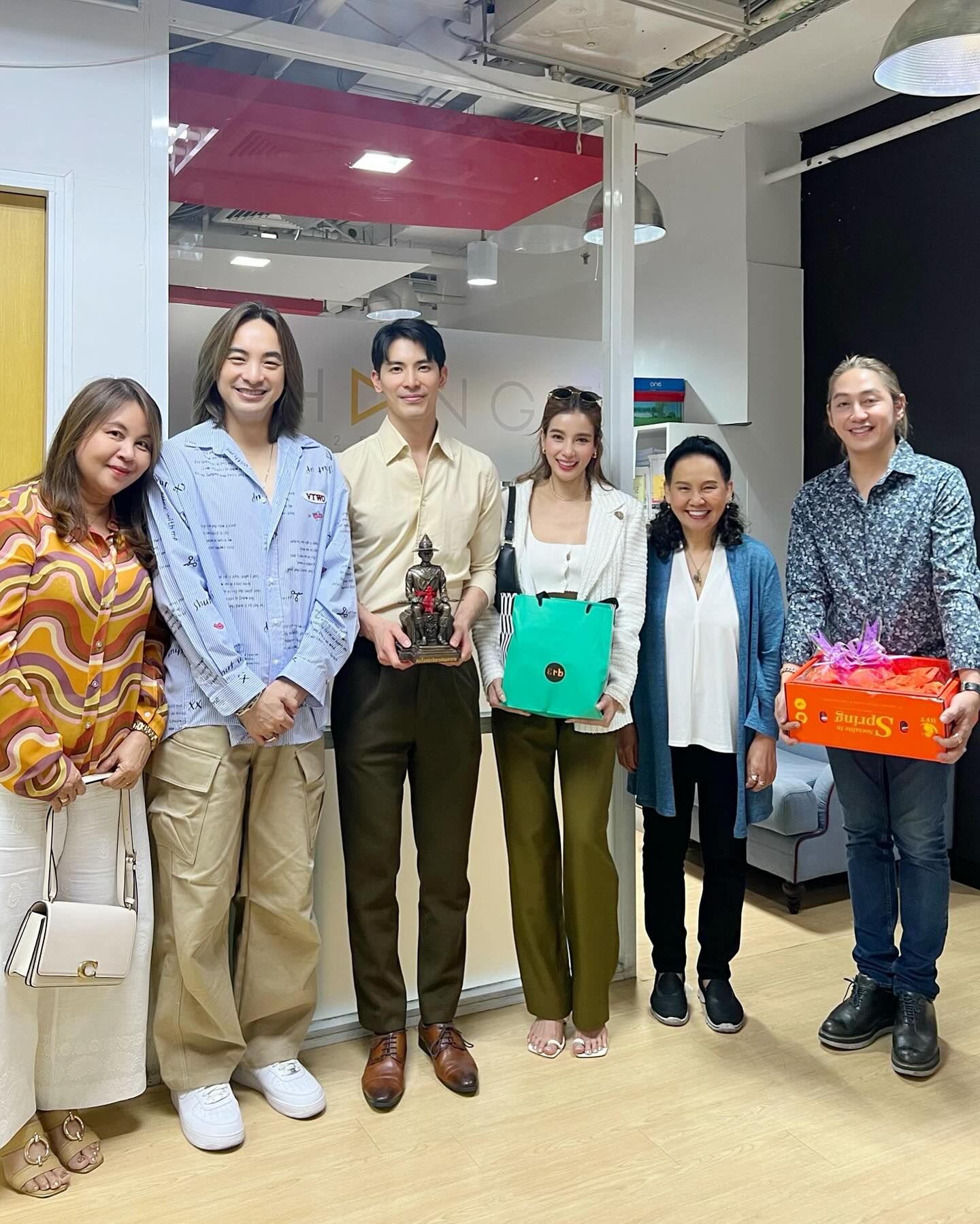 วิว - วรรณรท สนธิไชย