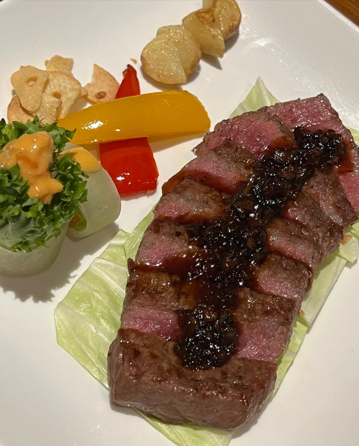 วิว - วรรณรท สนธิไชย