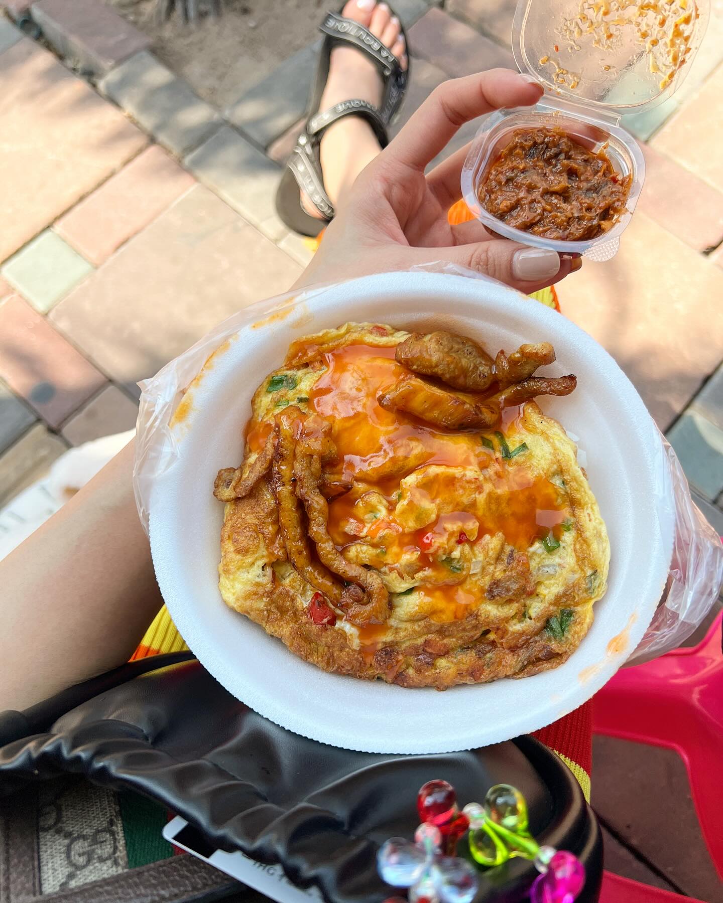 วิว - วรรณรท สนธิไชย