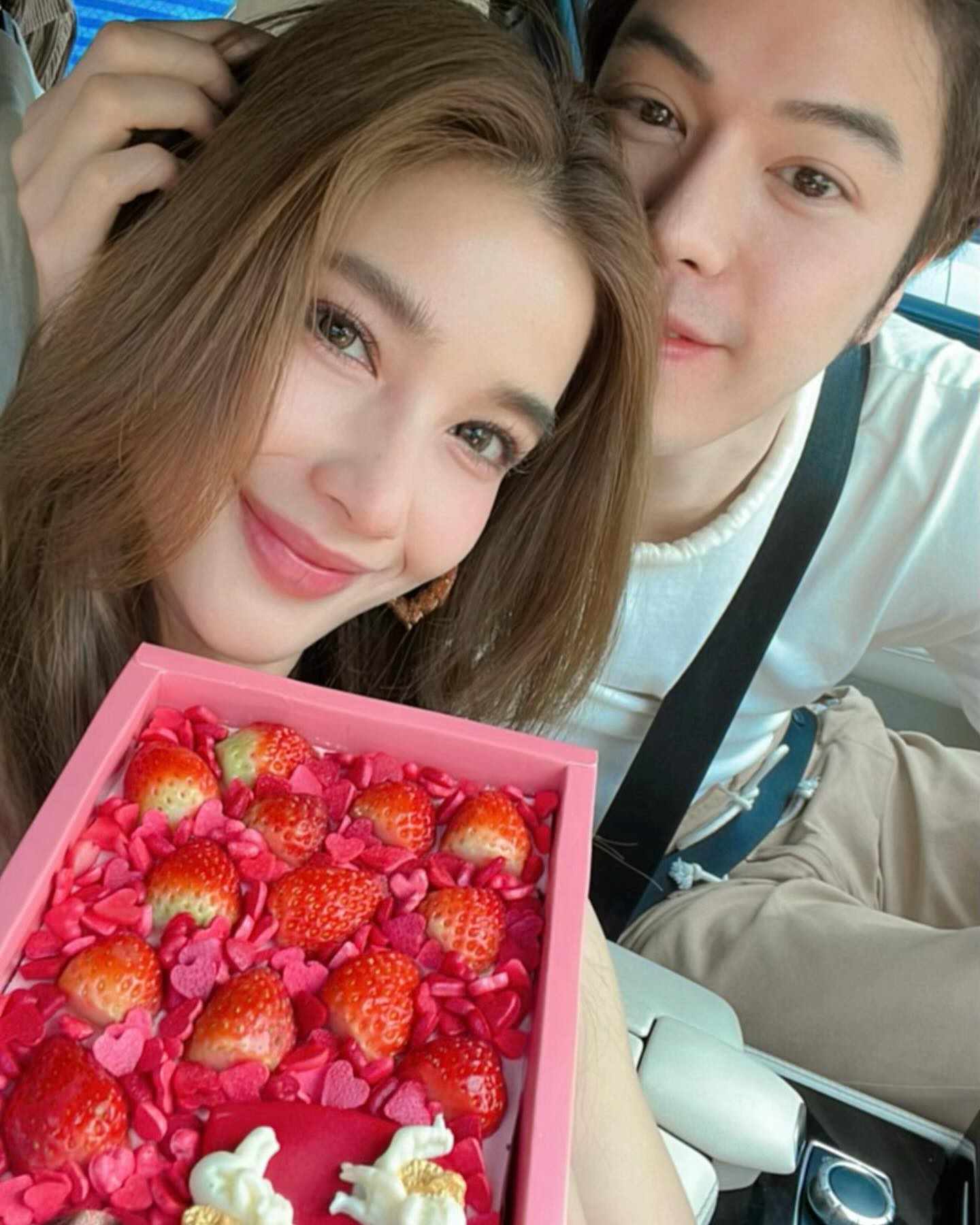 วิว - วรรณรท สนธิไชย