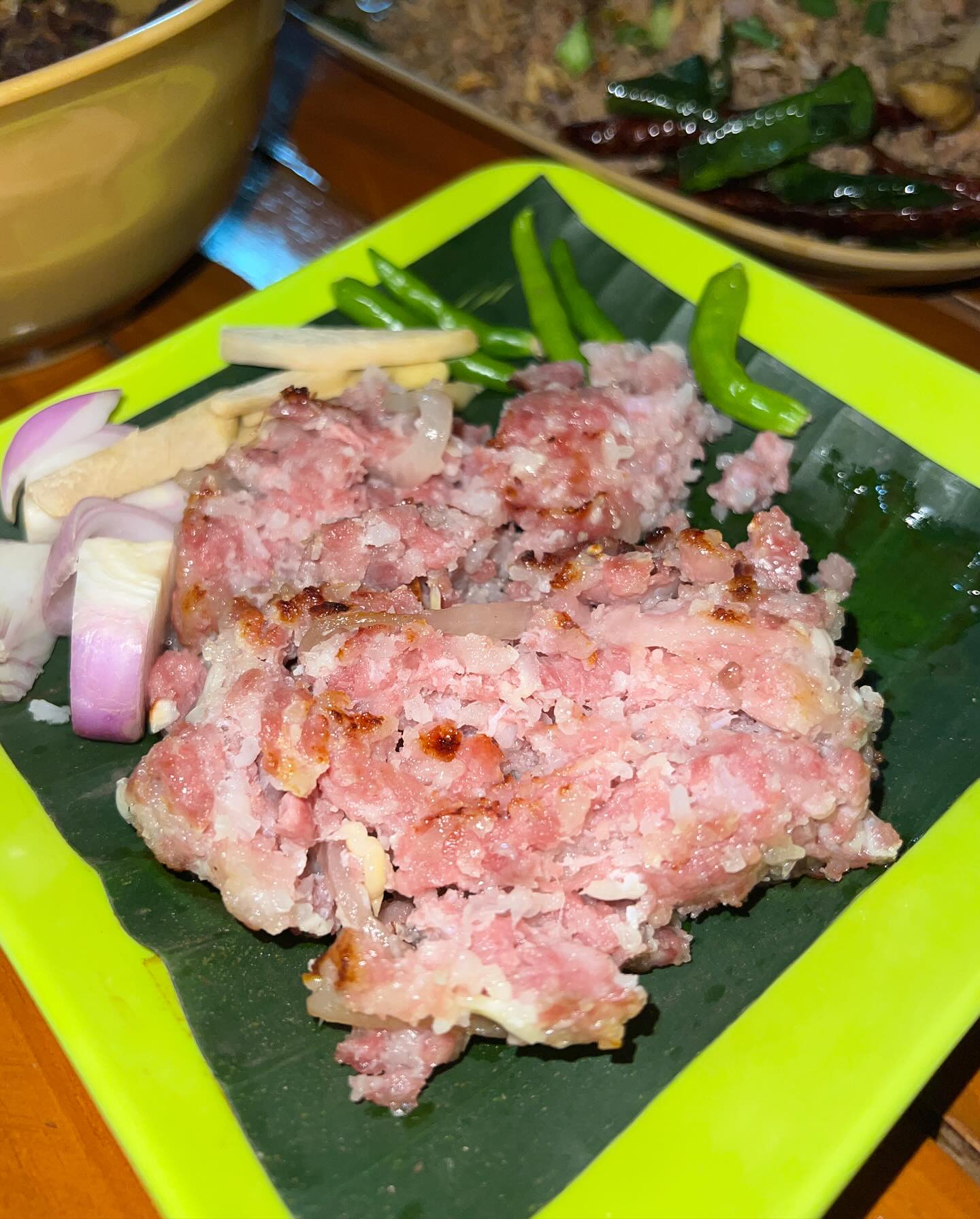วิว - วรรณรท สนธิไชย