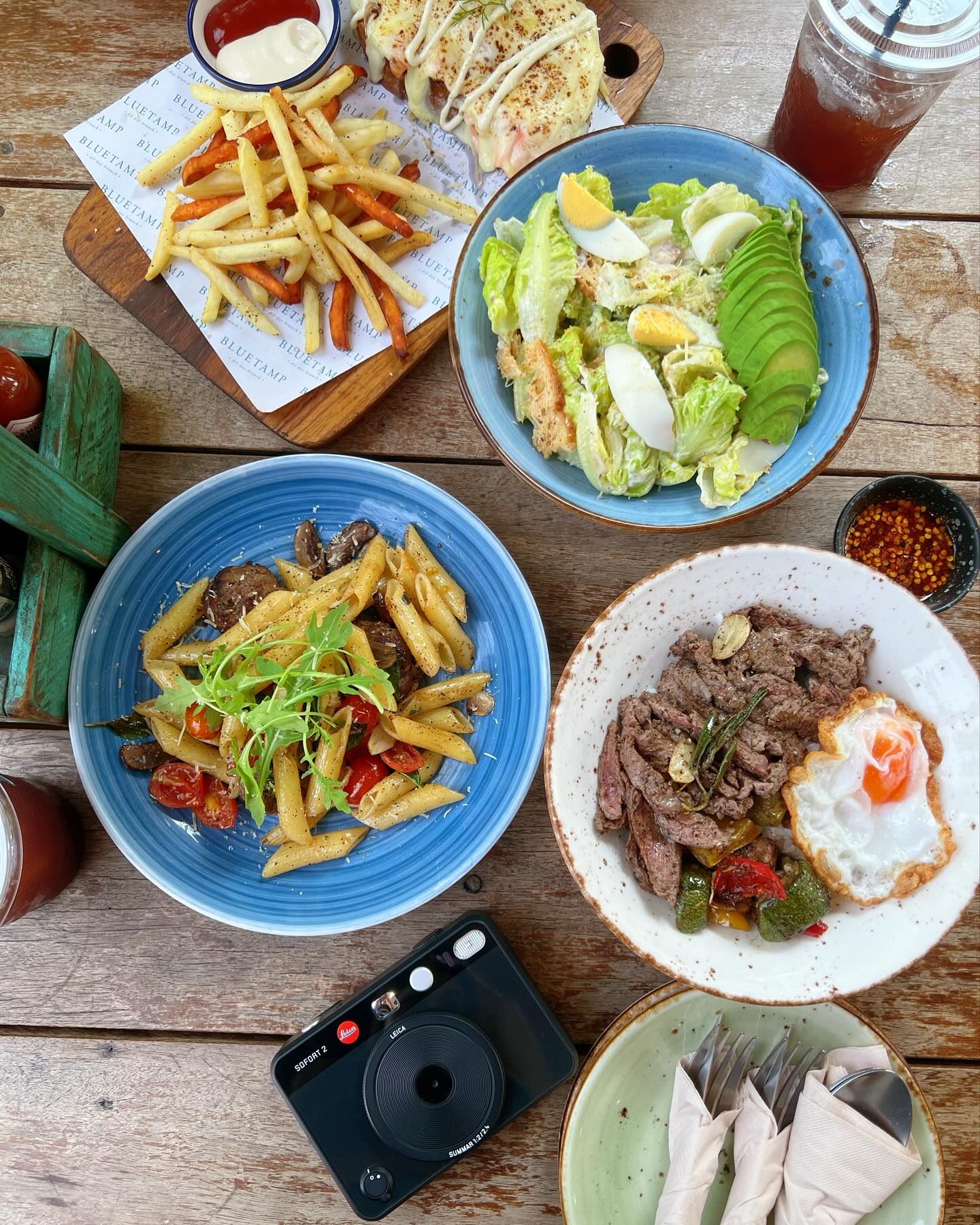 วิว - วรรณรท สนธิไชย