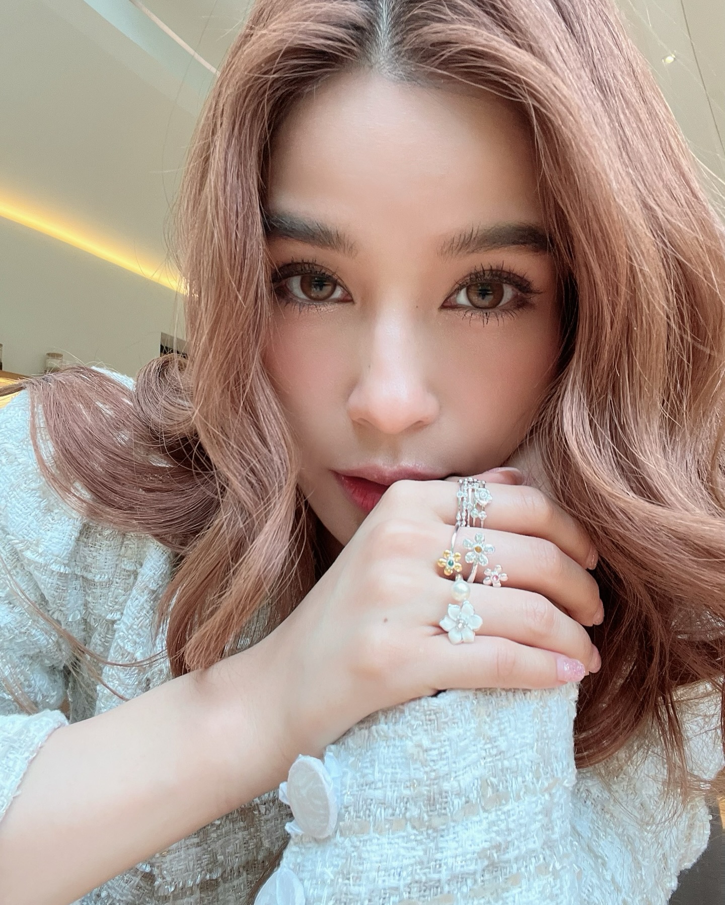 วิว - วรรณรท สนธิไชย
