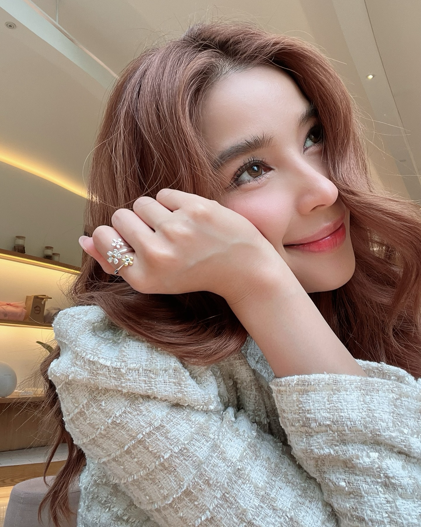 วิว - วรรณรท สนธิไชย