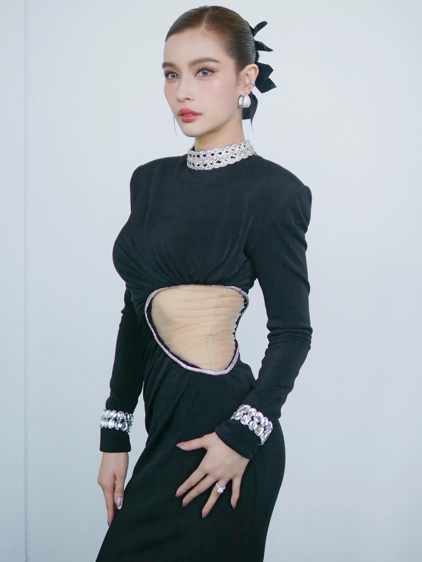 วิว - วรรณรท สนธิไชย
