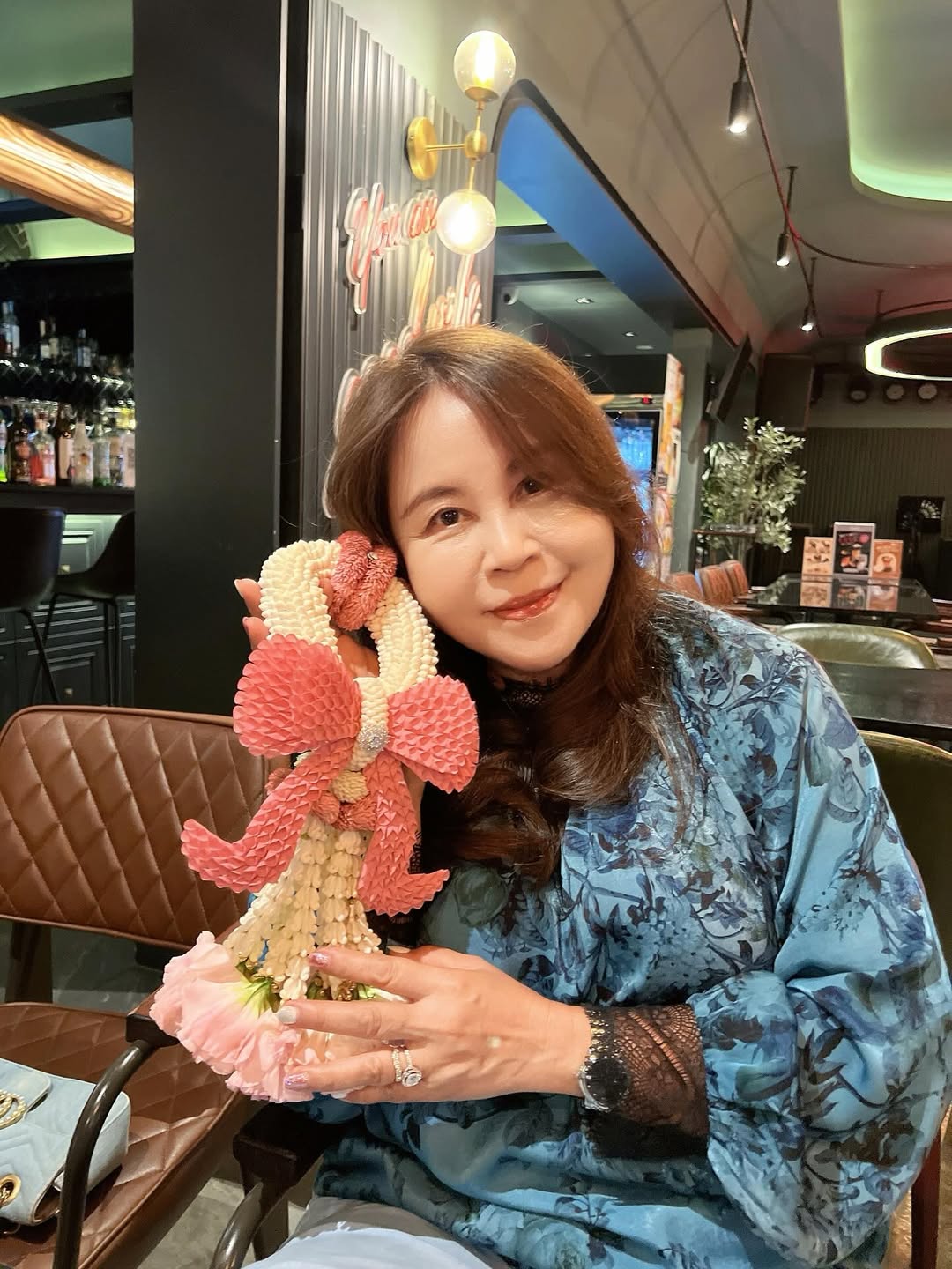 วิว - วรรณรท สนธิไชย