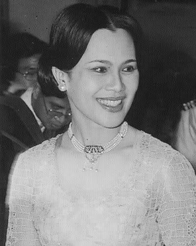 วิว - วรรณรท สนธิไชย