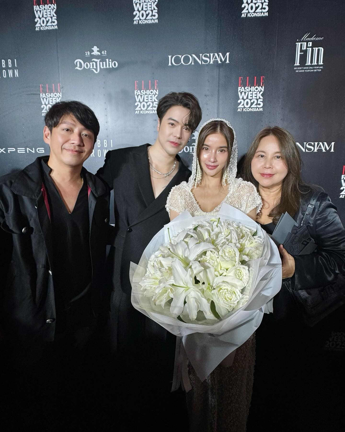 วิว - วรรณรท สนธิไชย