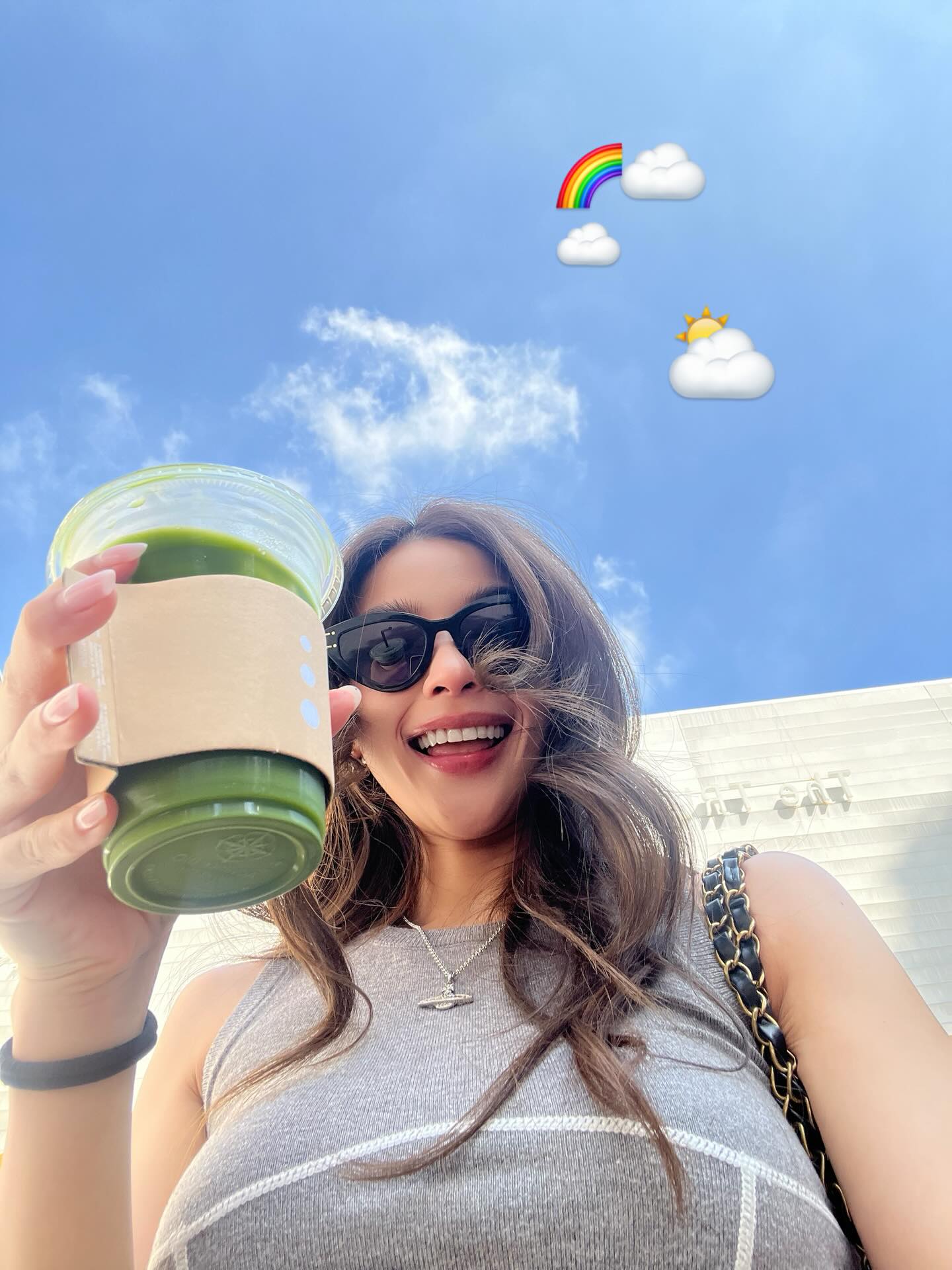 วิว - วรรณรท สนธิไชย