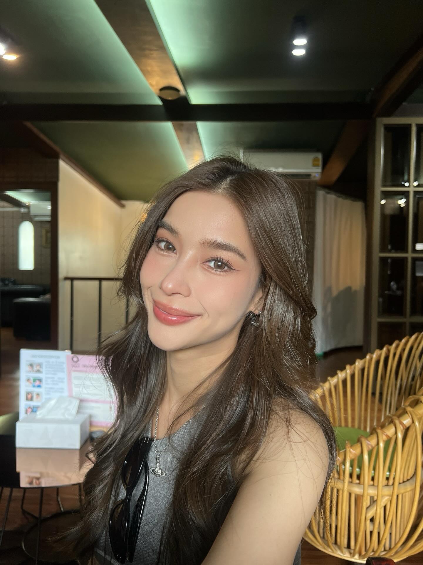 วิว - วรรณรท สนธิไชย