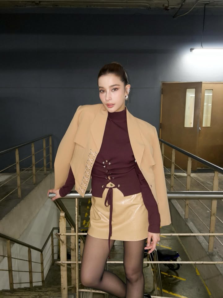 วิว - วรรณรท สนธิไชย