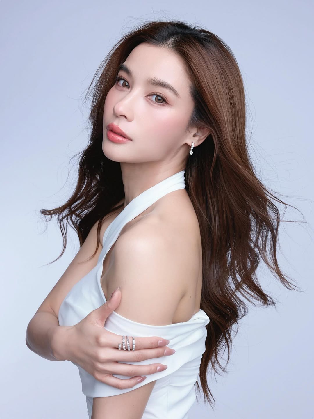 วิว - วรรณรท สนธิไชย