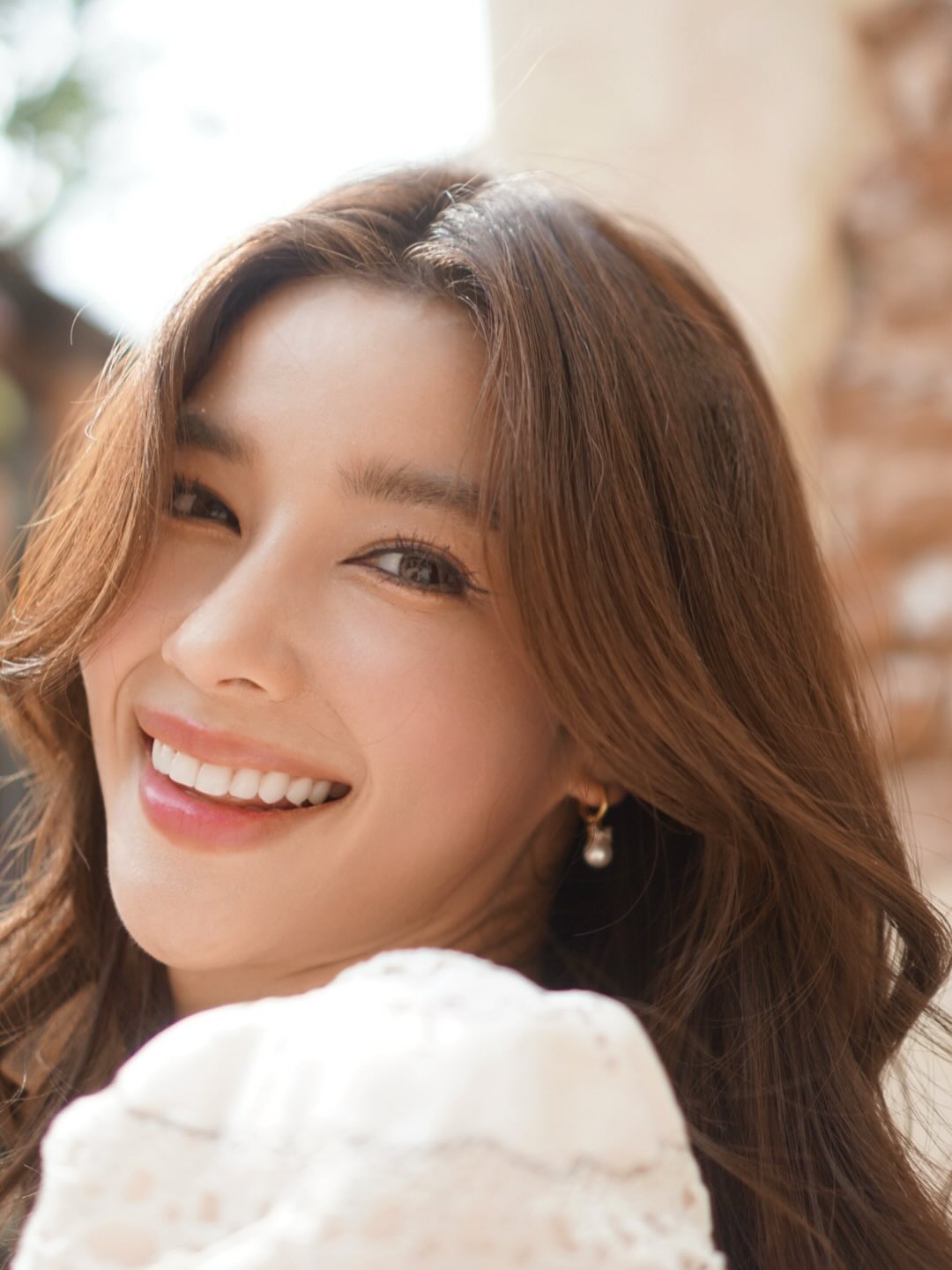 วิว - วรรณรท สนธิไชย